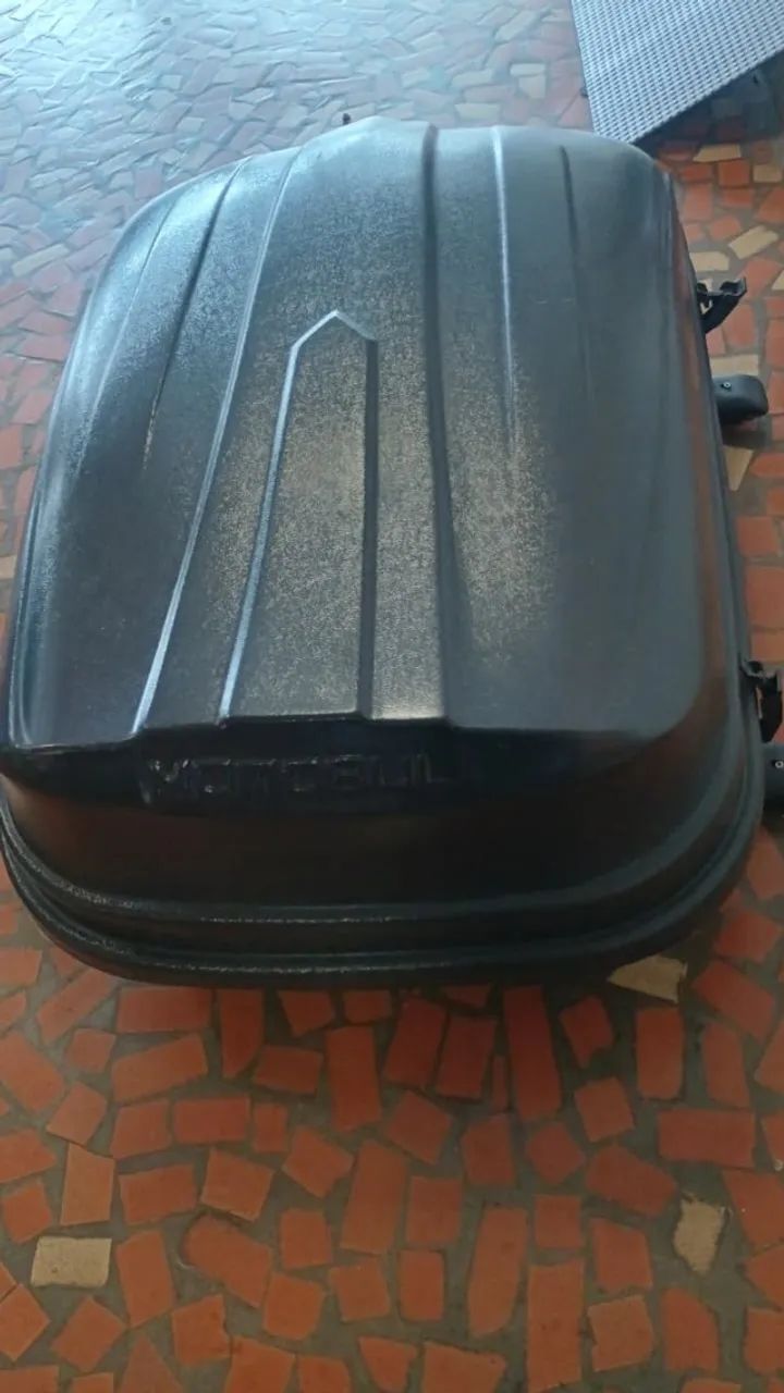 Maleiro de teto