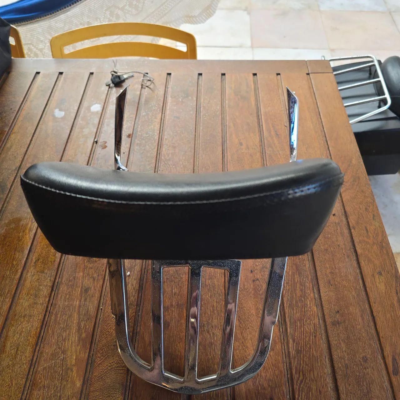 ENCOSTO PASSAGEIRO ROCKET III ORIGINAL - Foto 4