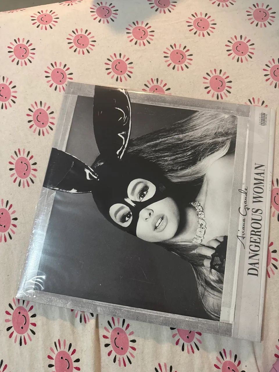 Ariana Grande - Dangerous Woman - Foto 3