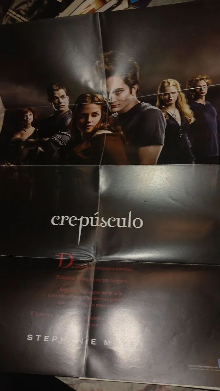 Crepúsculo - livro - Foto 3
