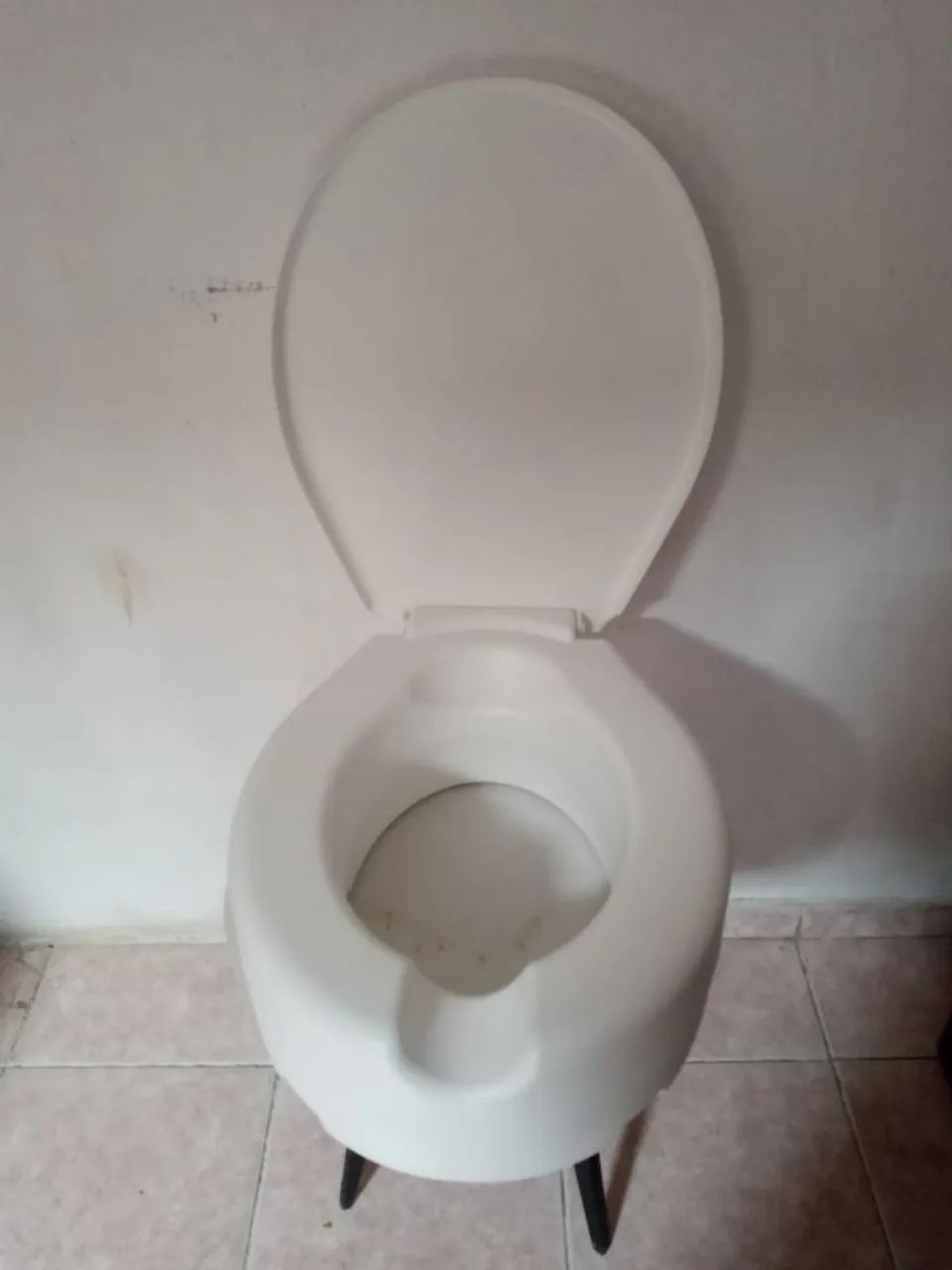 Vendo  privada  .sanitário  novo * 