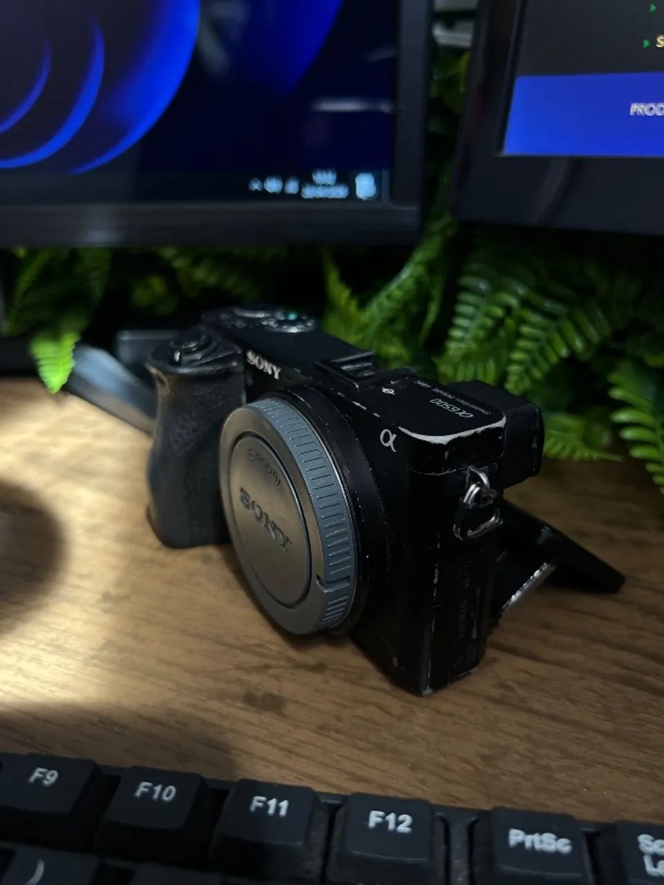 Sony A6500 + Lente 16mm Sigma 1.4 - Câmeras e Filmadoras - Jardim