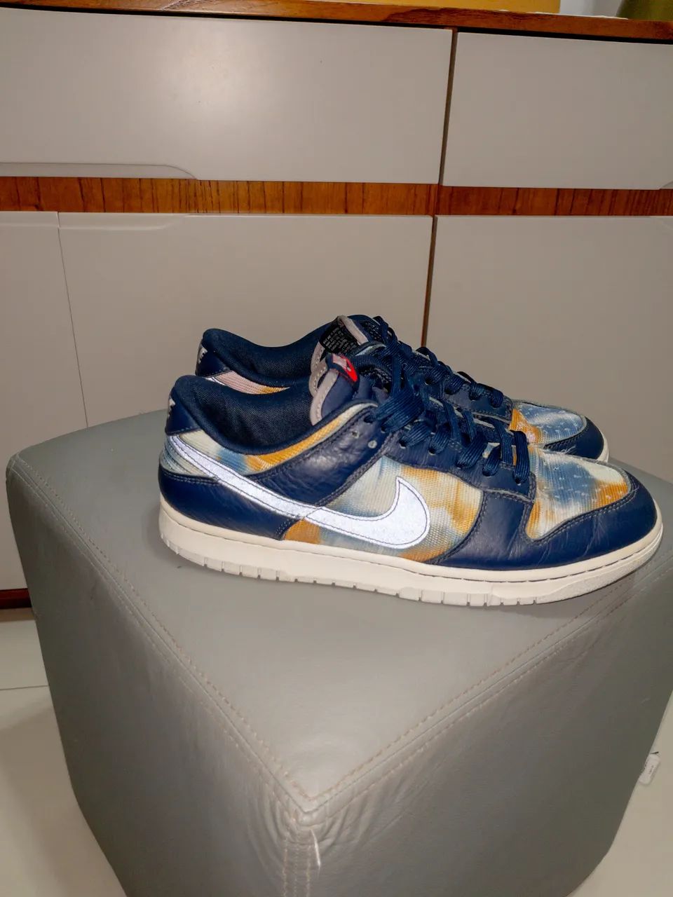 Nike dunk low grafitti 