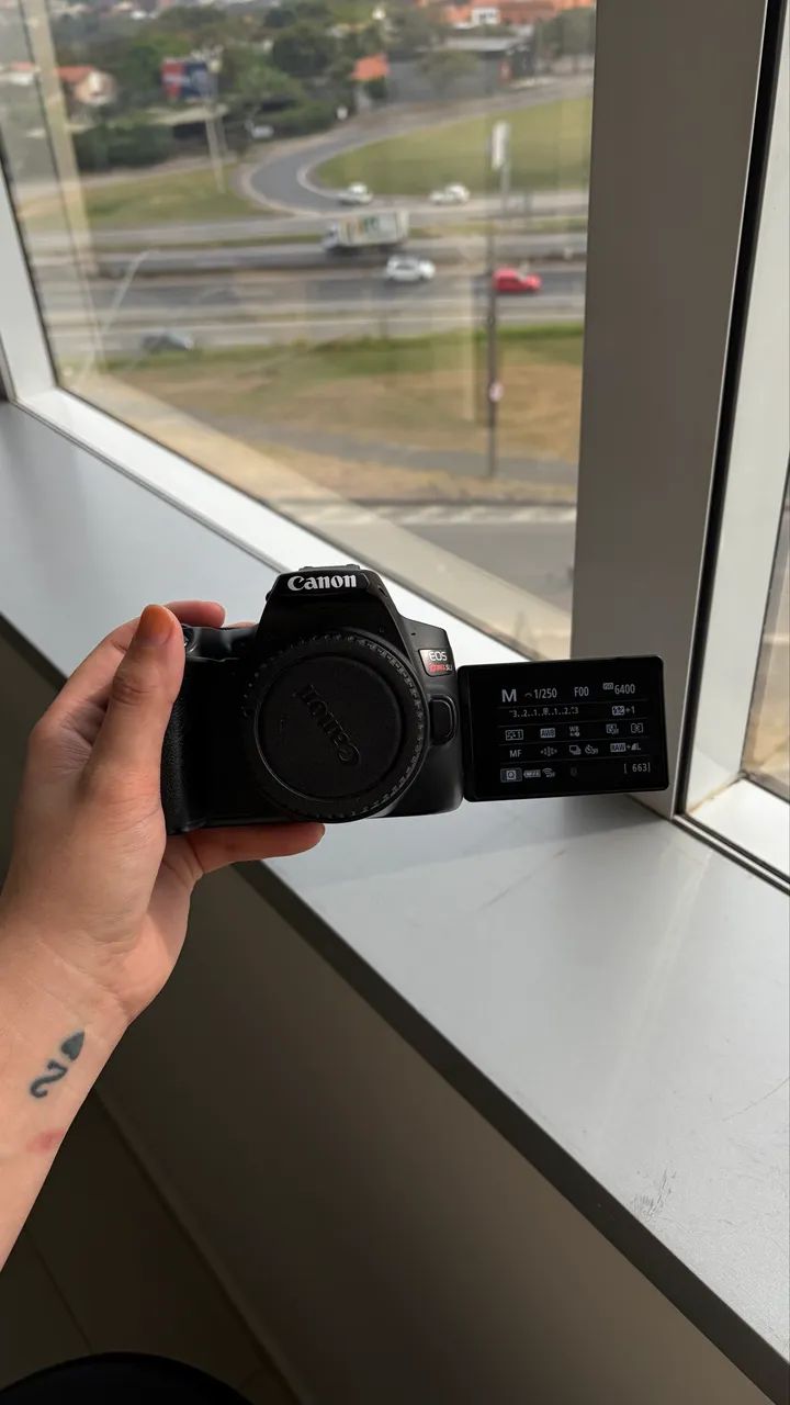 Canon sl3 4k ( kit completo)  - Foto 3