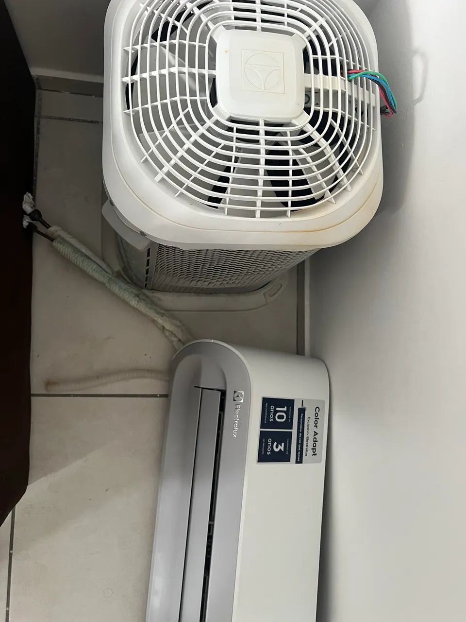 Ar condicionado Electrolux color 