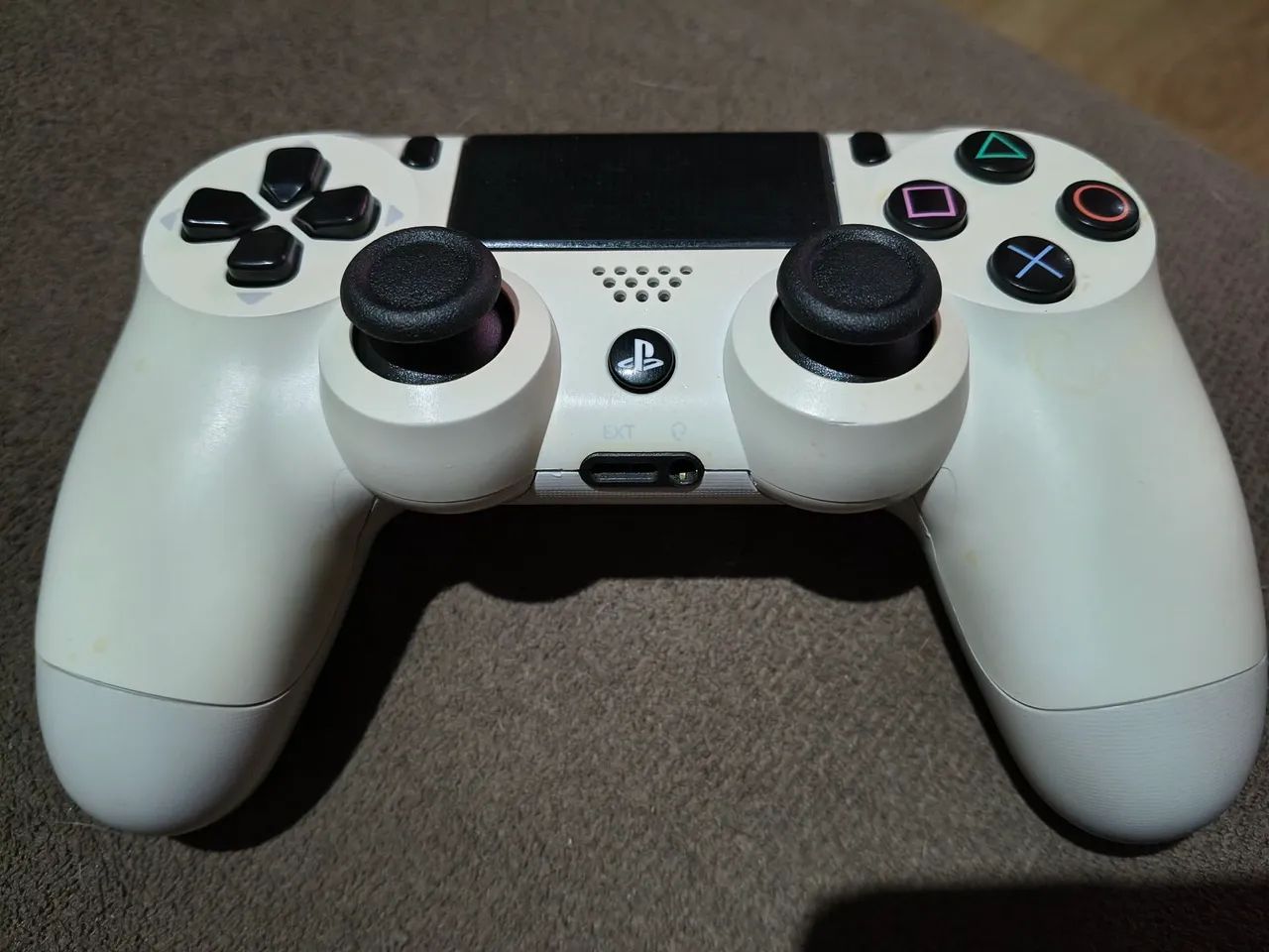 Controle PS4 original branco 