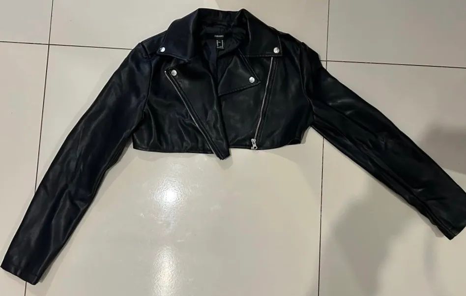 Jaqueta cropped Forever 21 - Foto 2