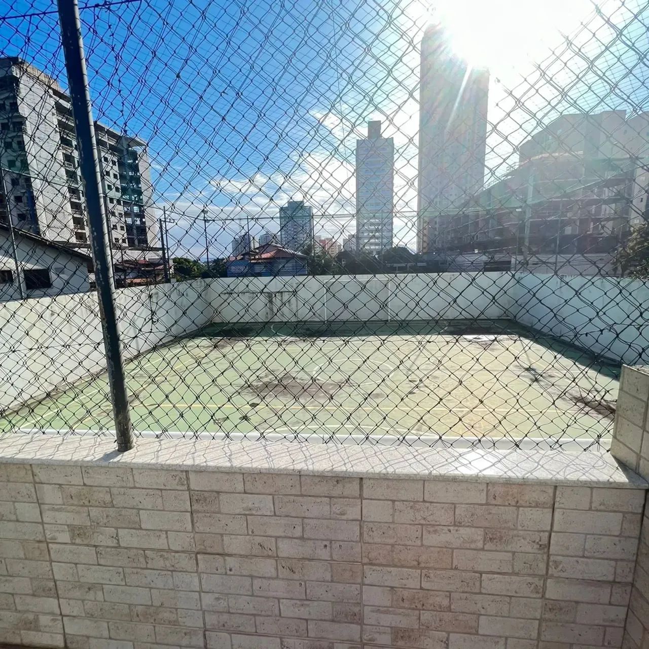 Apartamento Quadra do mar! - Foto 2
