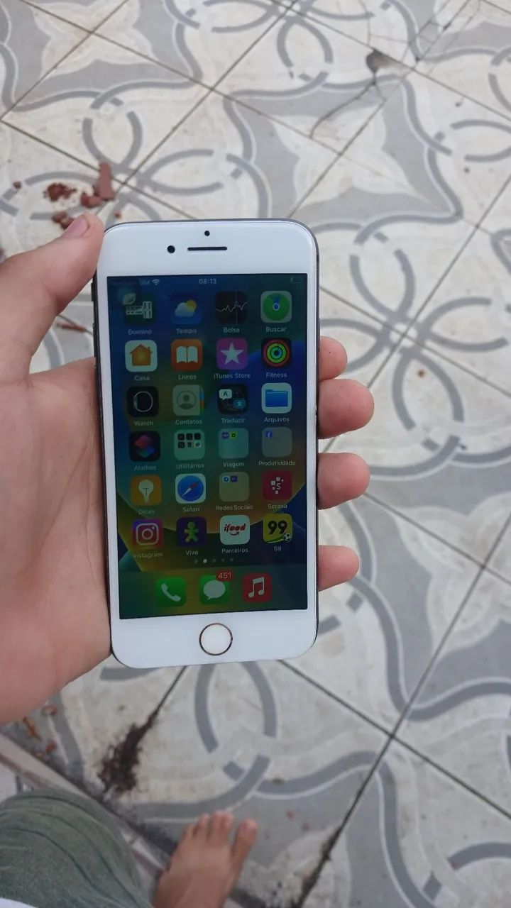 Iphone 8-64gb