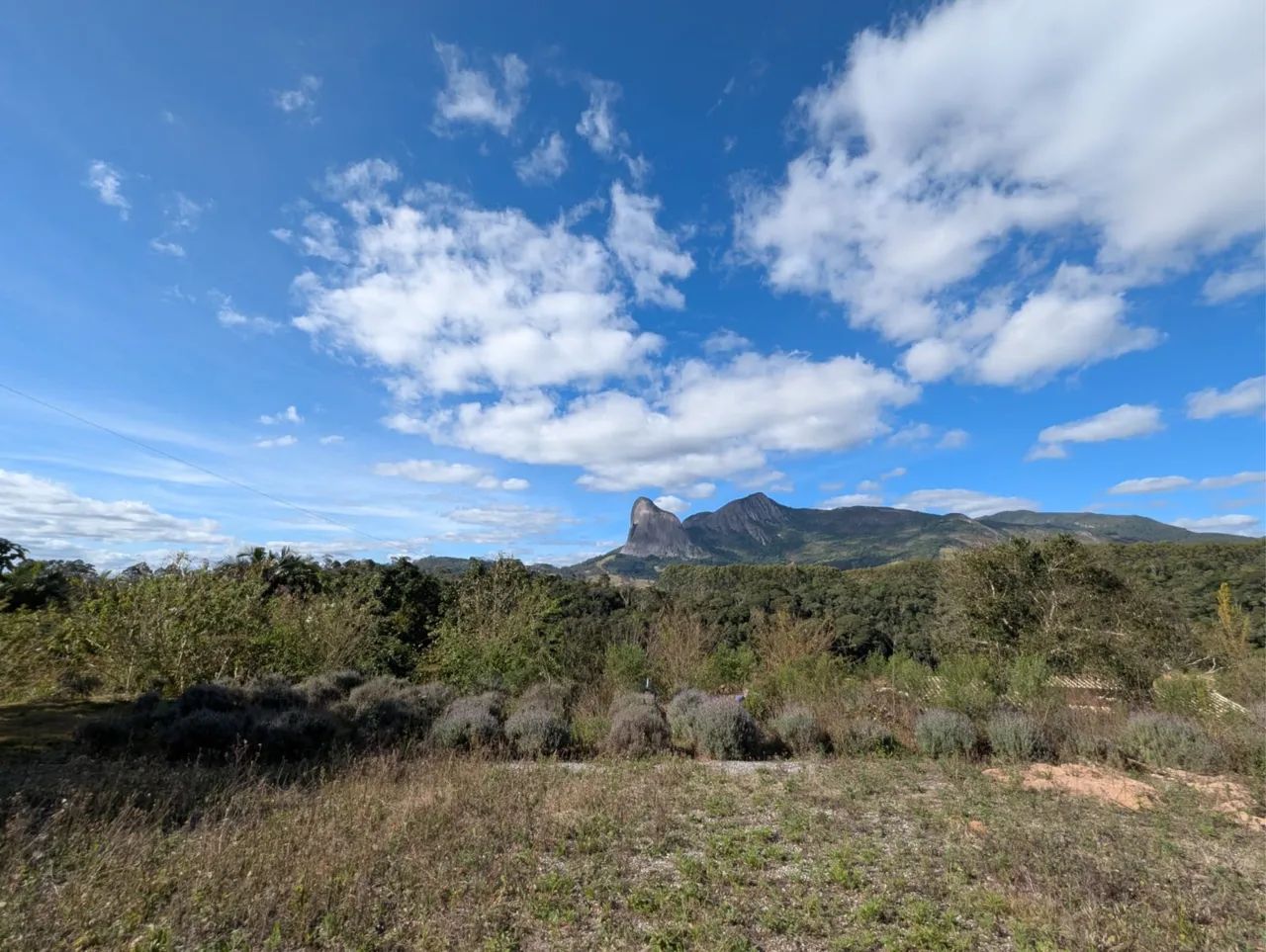 Área com vista privilegiada da Pedra Azul - Foto 3