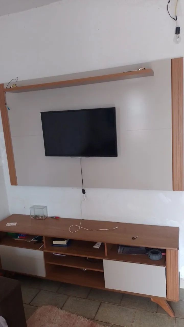 RACK COM PAINEL