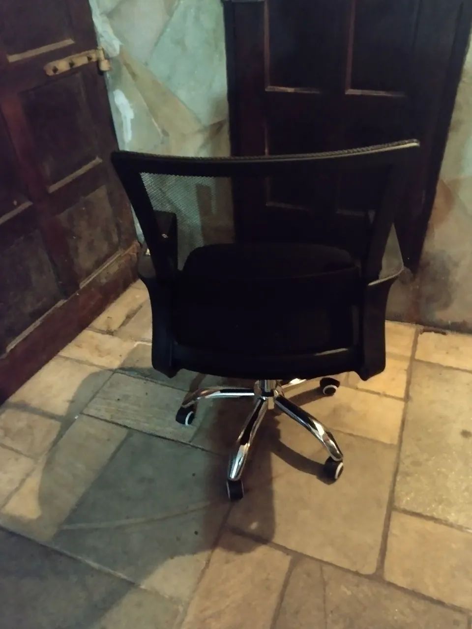 Cadeira para escritório NOVA - Foto 2