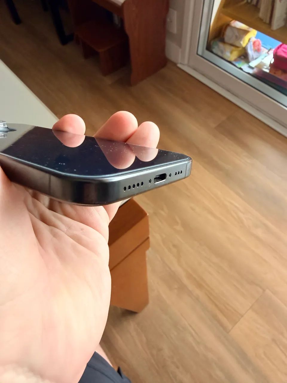 Apple iPhone 16 pro - 256gb - black - Foto 4
