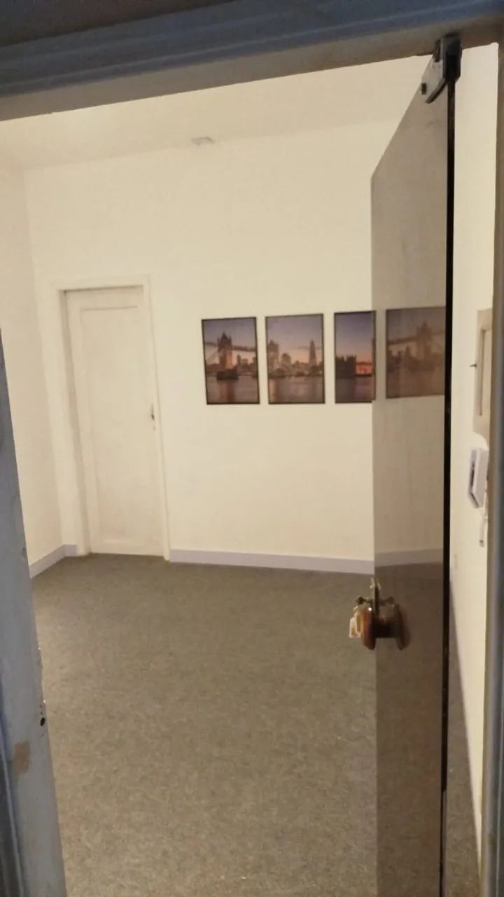 Sala comercial no centro de São Vicente SP