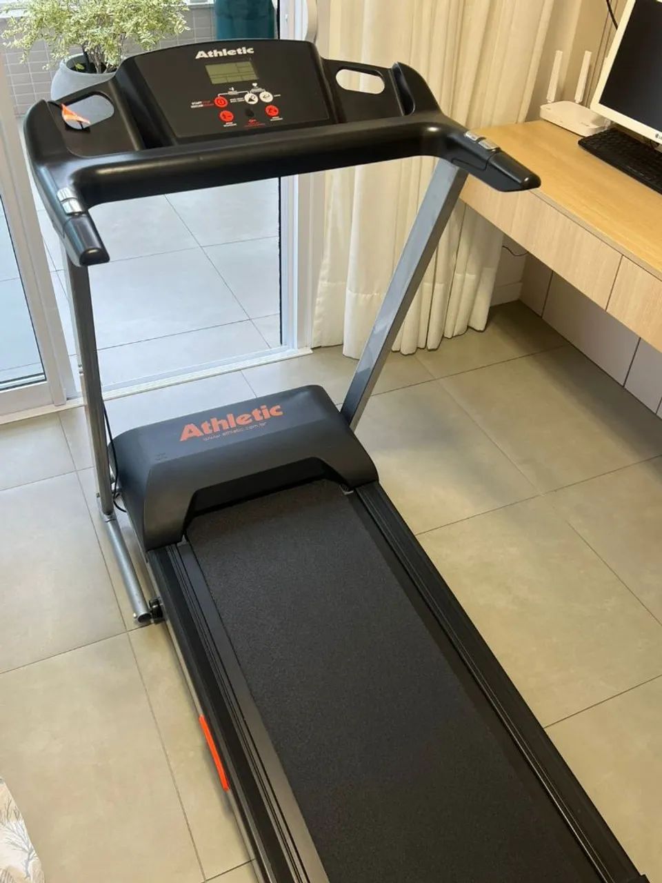 Esteira Athletic CLE 45 - Foto 5