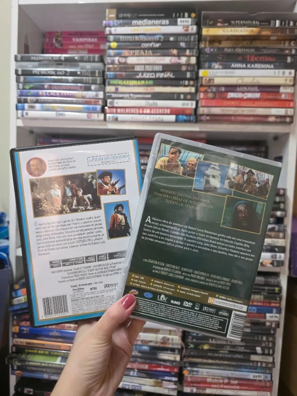 DVD A Ilha do Tesouro 1950 e 1990 - Foto 3