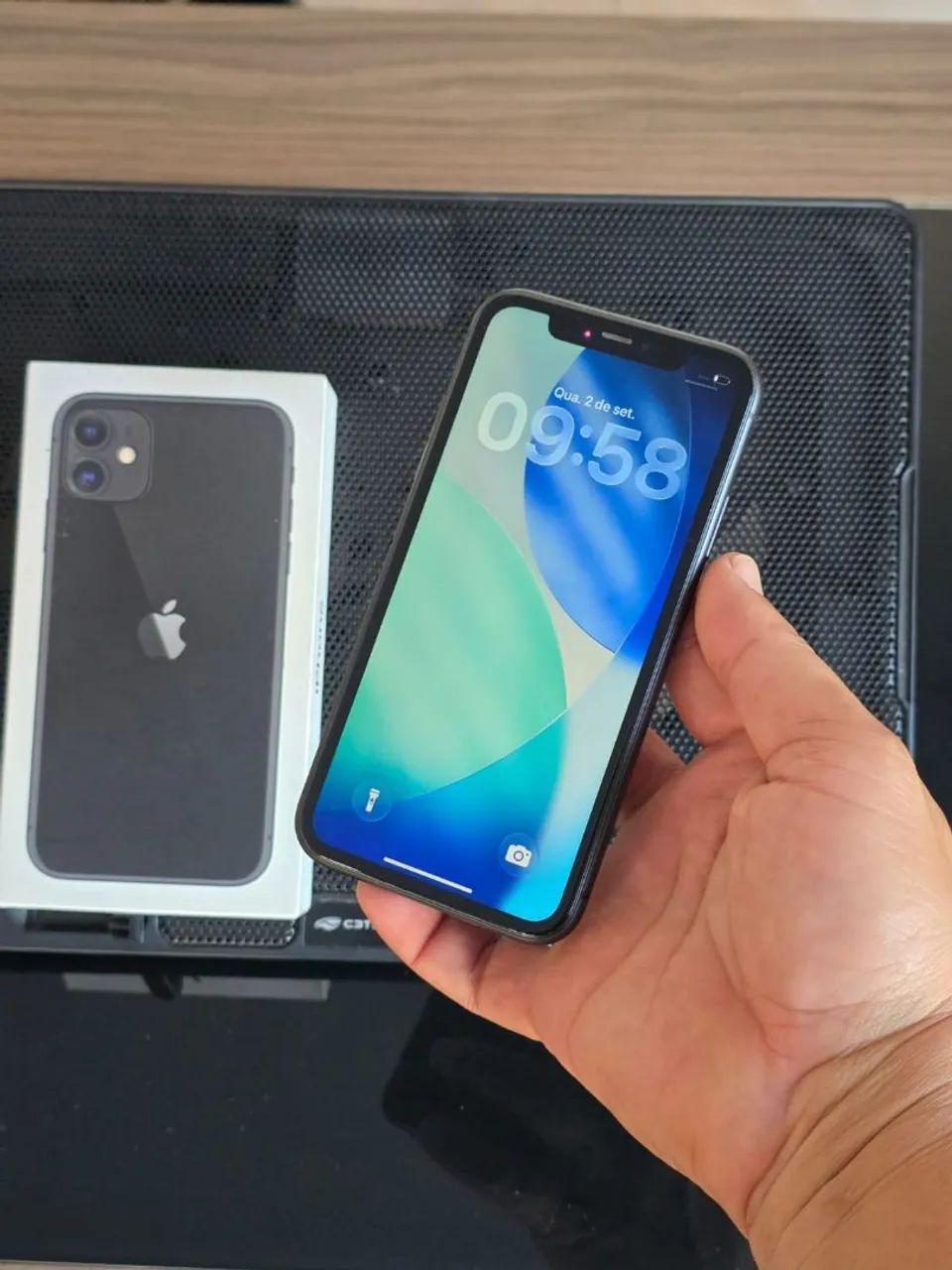 Iphone 11 (impecável, todo original de fábrica) 128Gb - Foto 2