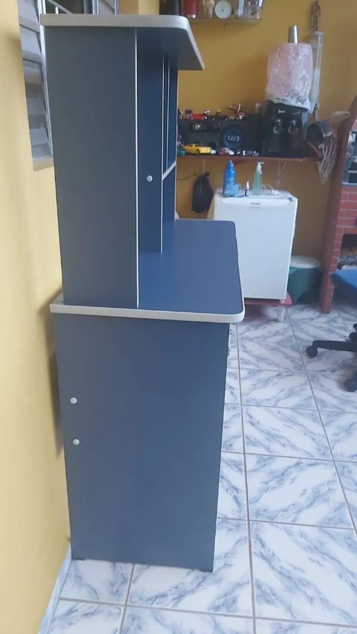 Escrivaninha com cadeira  - Foto 4