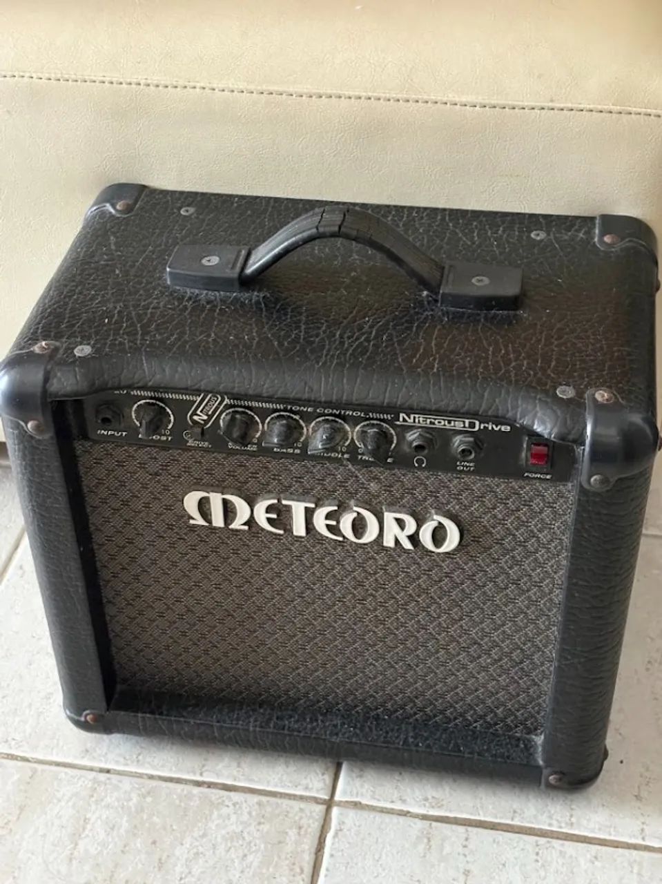 メオ Caixa Amplificada METEORO NitrousDrive - Instrumentos musicais