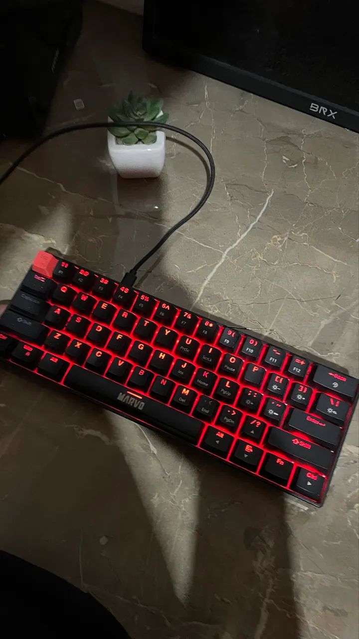 TECLADO MAGNÉTICO 60% - Foto 4