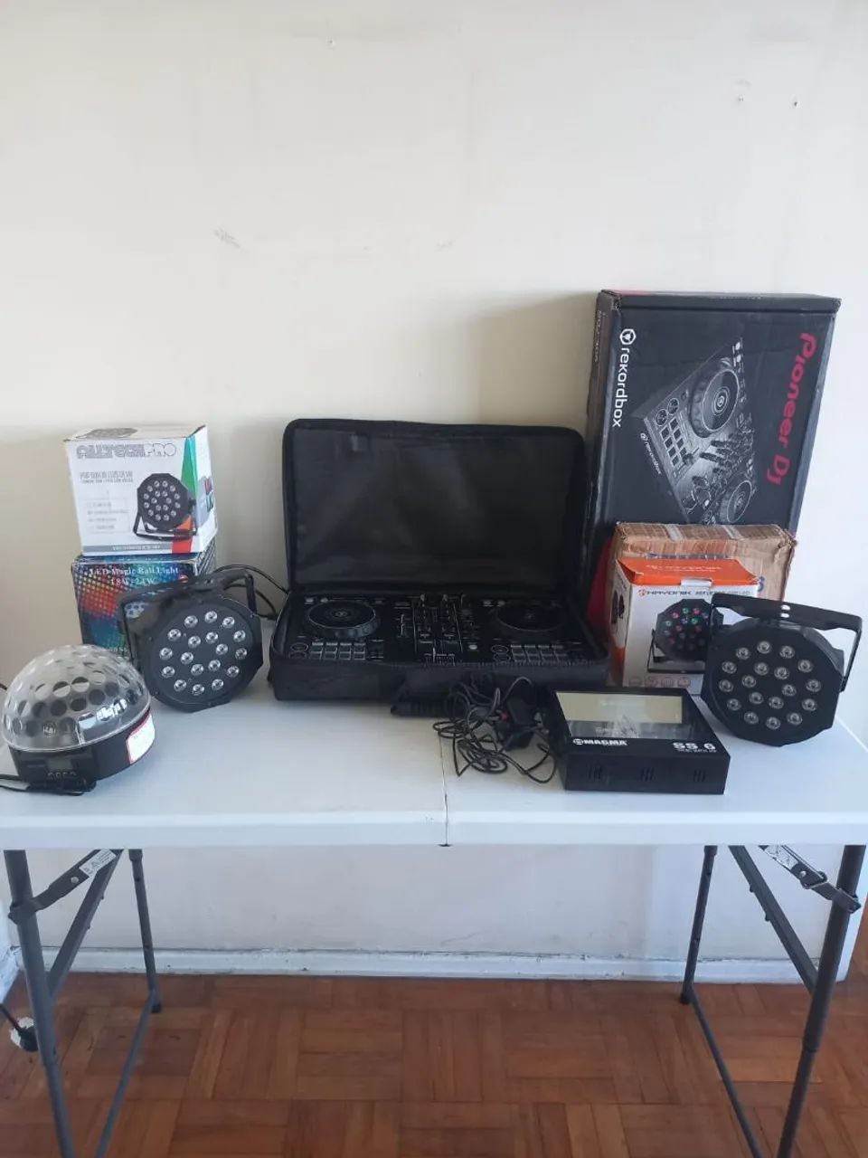 Mesa de DJ - Foto 4