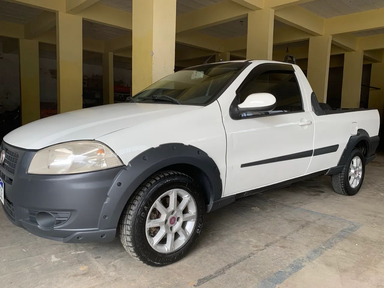 Fiat Strada 2013
