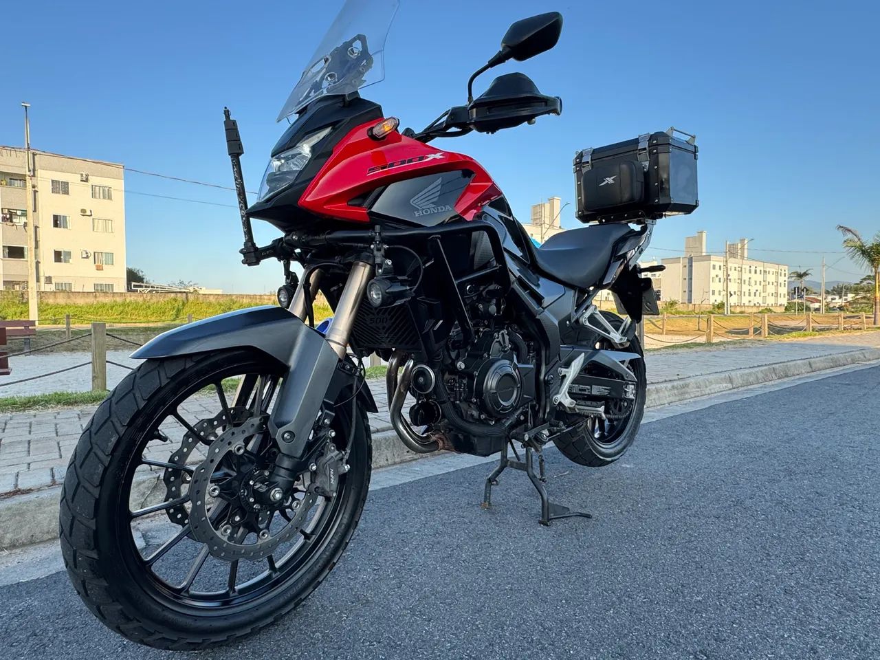 CB500X DISPARADO O MELHOR VALOR E MAIS EQUIPADA 