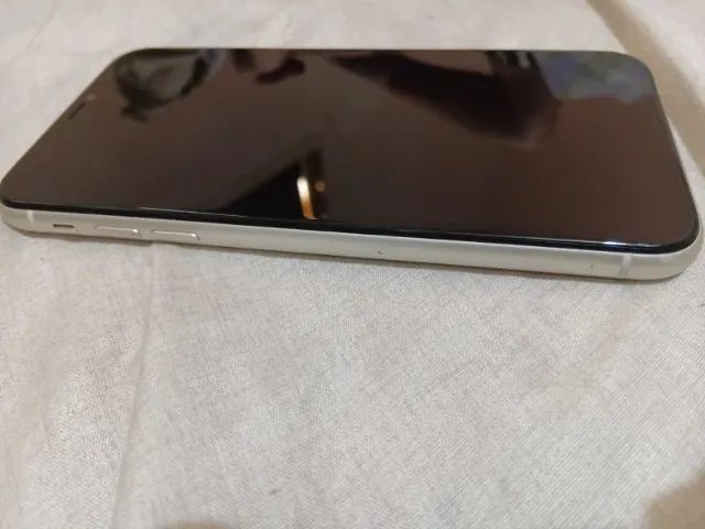 Iphone 11 - 64Gb - Foto 2