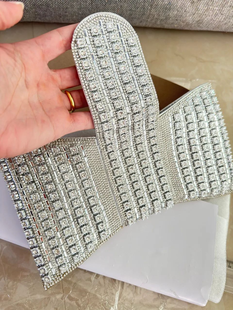 Vendo Bolsa para Festa Linda - Nova - Foto 5