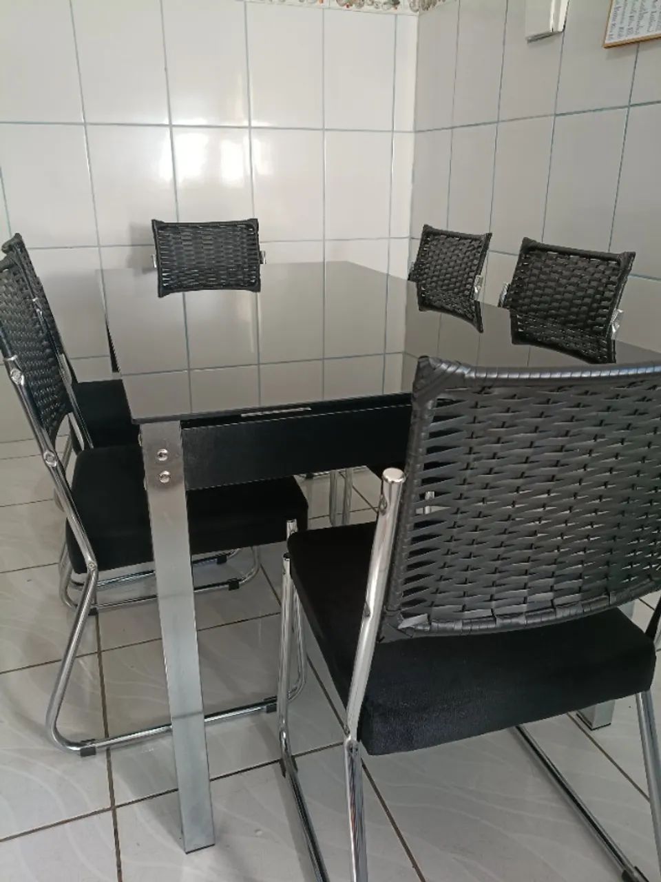 Mesa de Aço Nobre com 6 Cadeiras - Foto 2