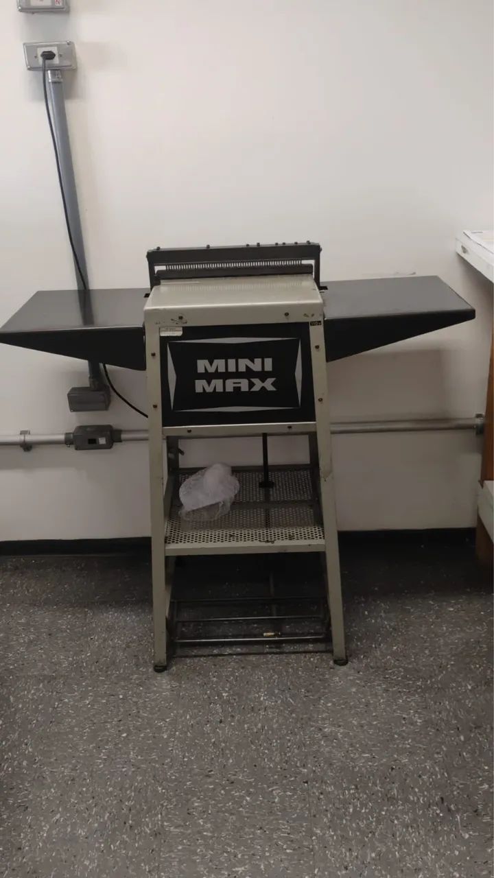 Perfuradora encadernadora elétrica Mini Max Lassane