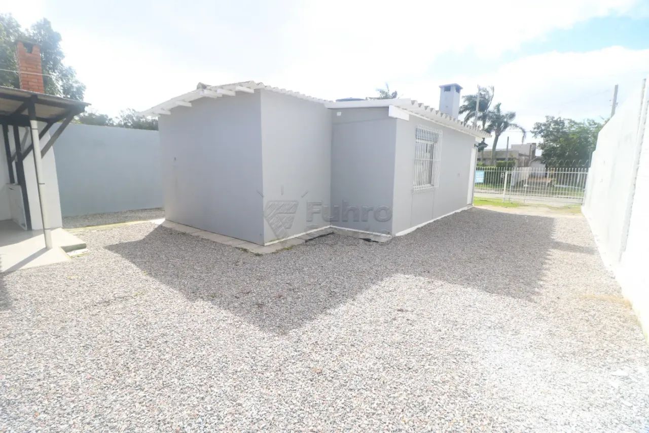 Casa com 3 Dormitórios, Churrasqueira e Lareira na Região do Obelisco - Foto 5