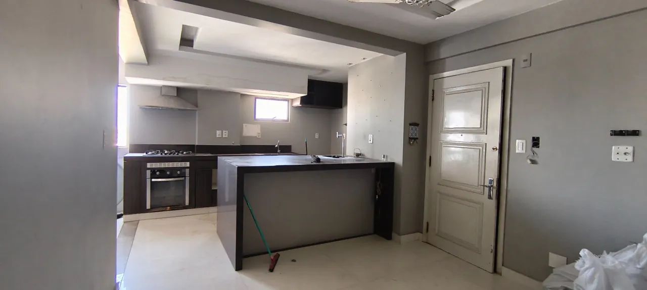 Cobertura 440 m2 - 4 suítes - prox Doca - Foto 4