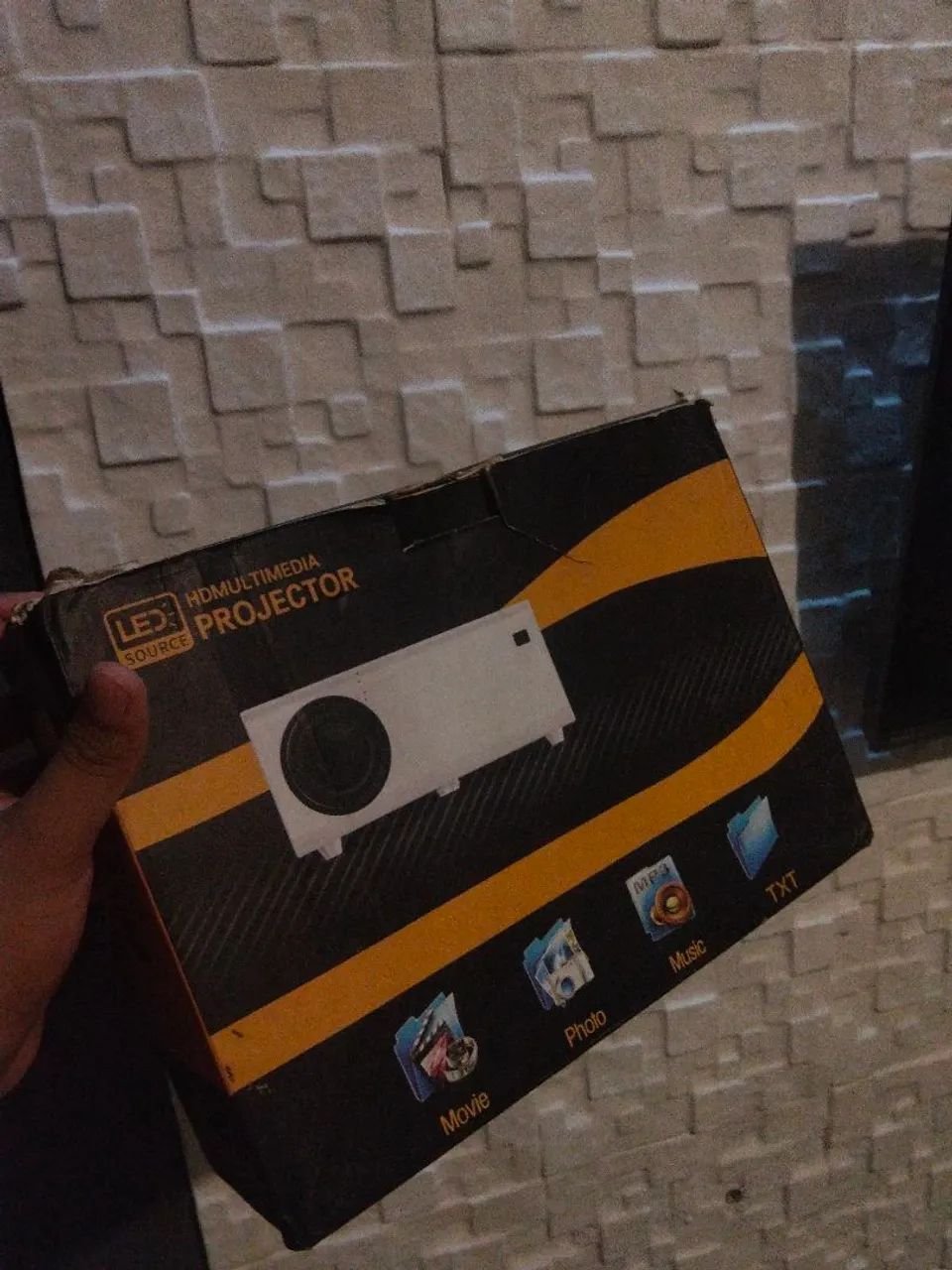 Projetor de alta resolução, pouquíssimo usado! - Foto 3