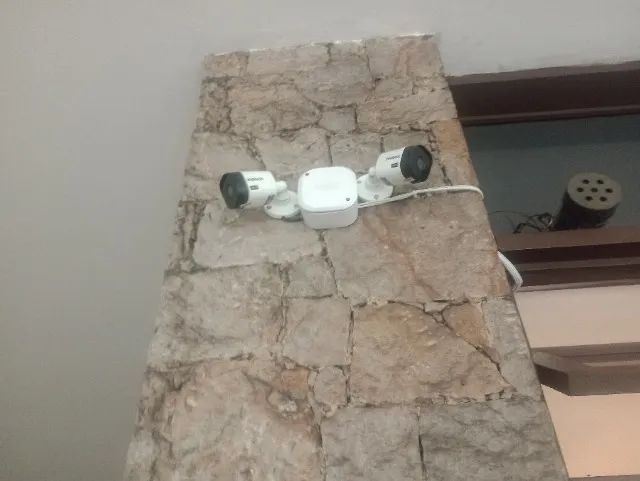 Instalação e manutenção de câmeras de segurança CFTV e Interfones. - Foto 4