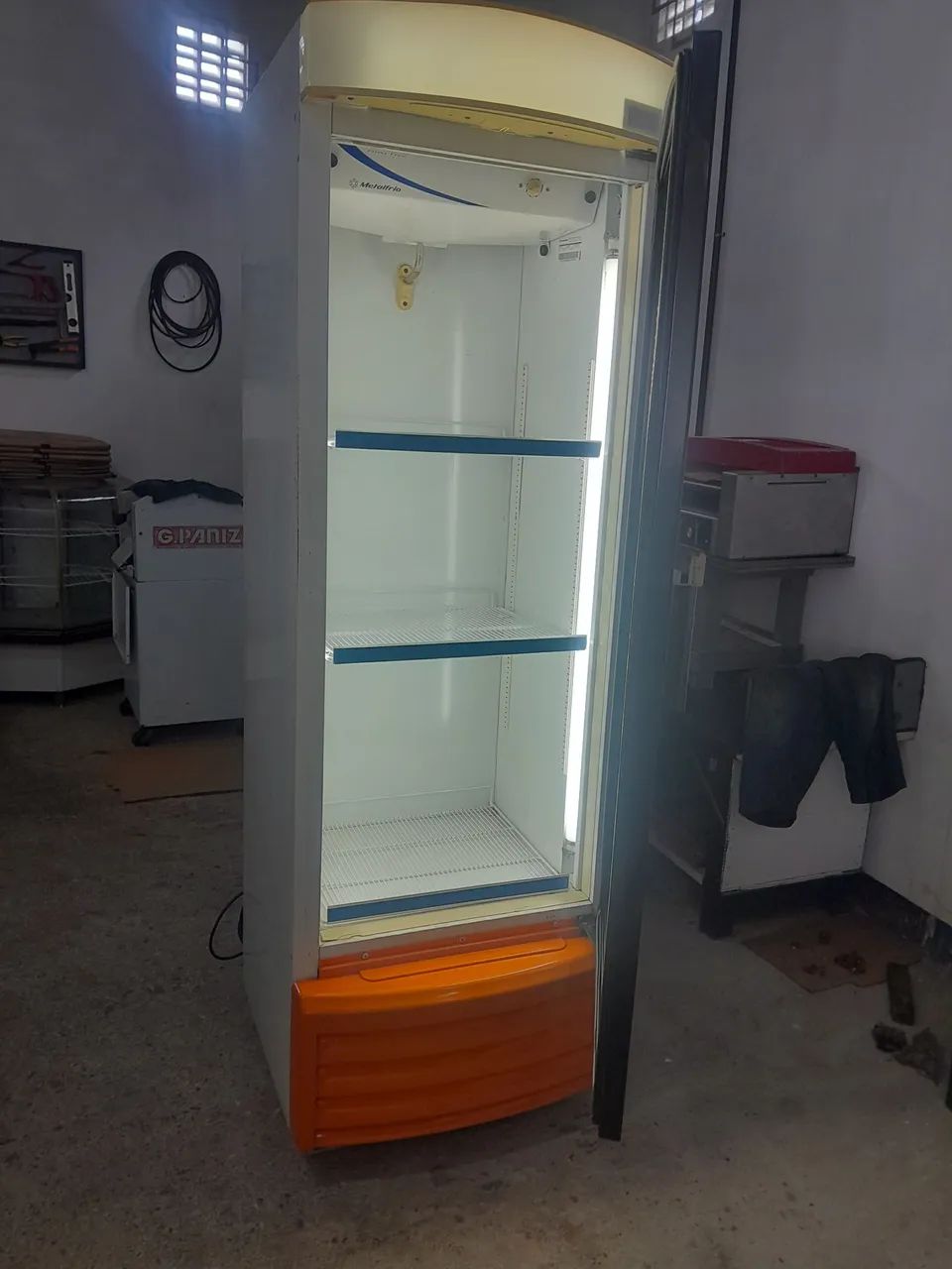 FRIEEZER EXPO. METALFRIO 380 LITROS