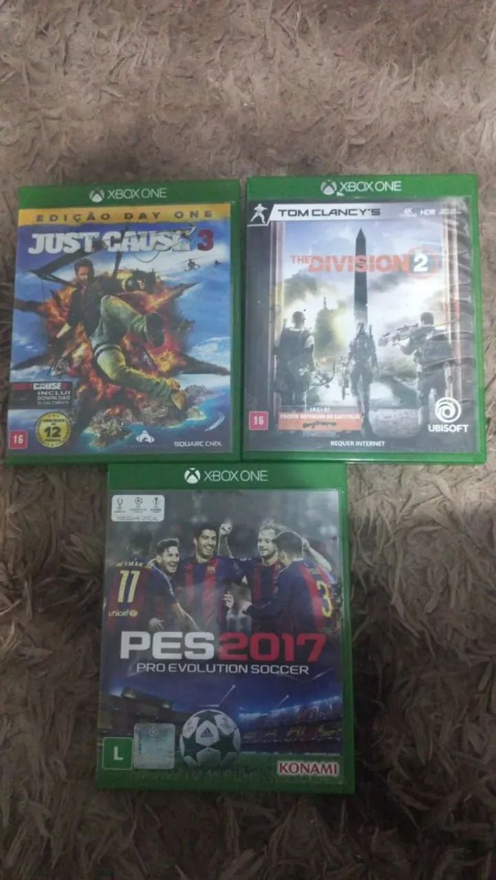 Vendo jogos de Xbox one - Jogos de Vídeo Game - Três Coroas