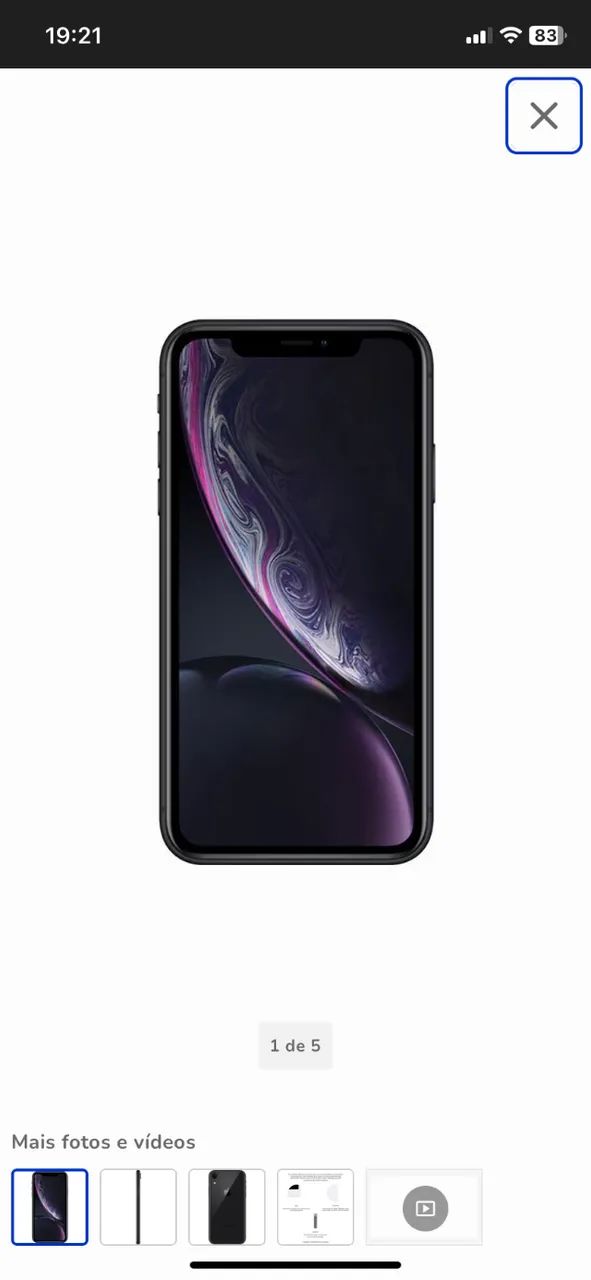 iPhone XR com carregador 