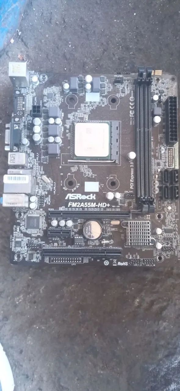 Placa mãe + processador 