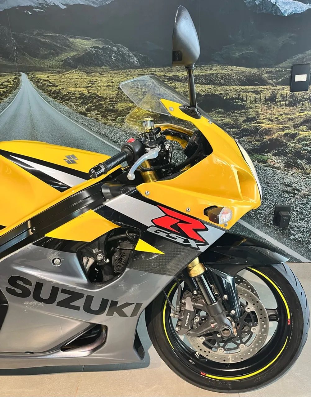 GSX-R 1000 2005 - 1542764321 | OLX