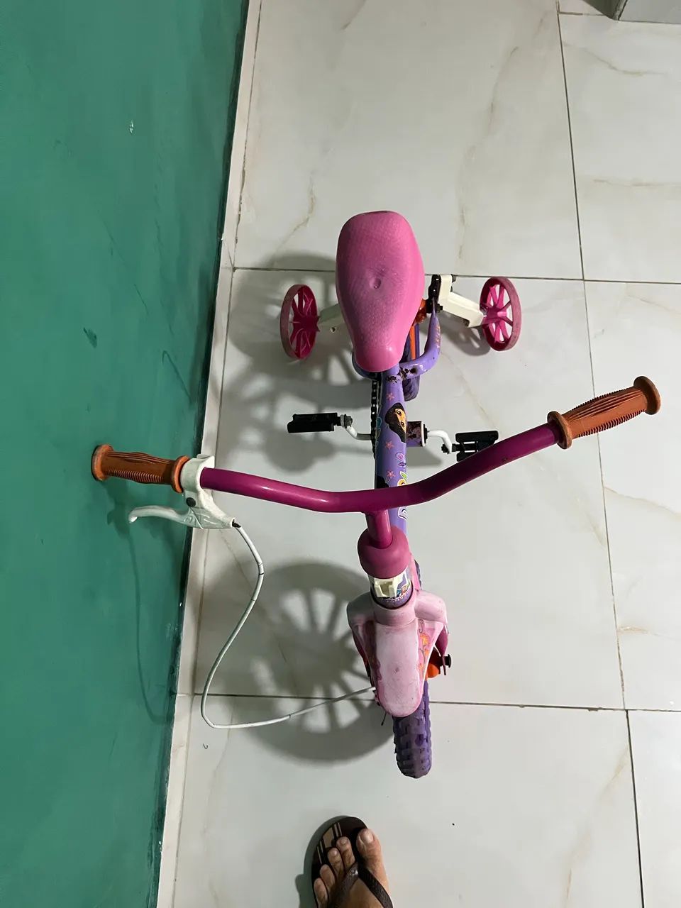 Bicicleta infantil Dora - Foto 2