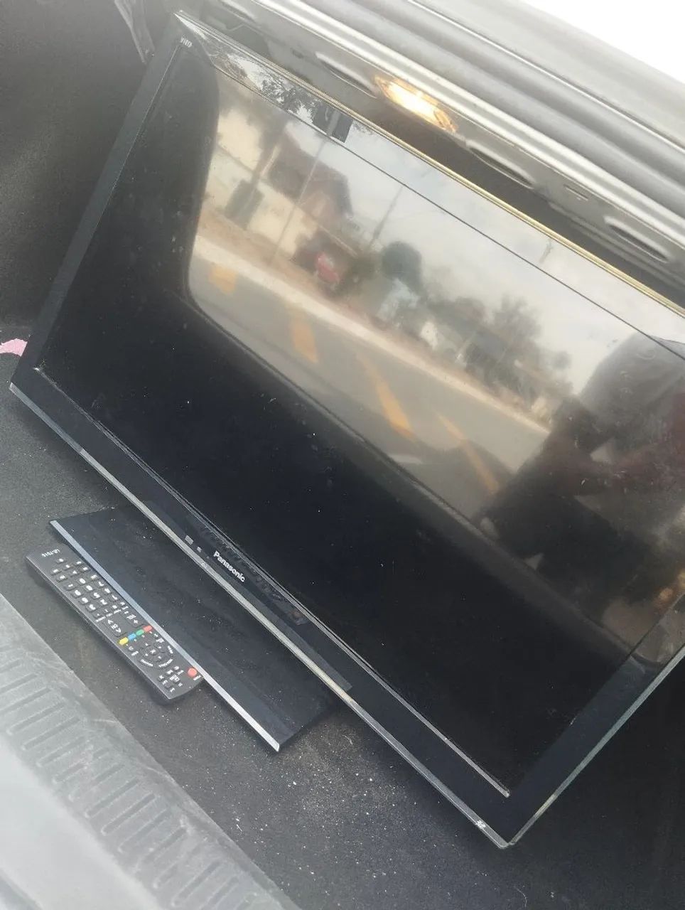 TV 32" Panasonic LED - Foto 2