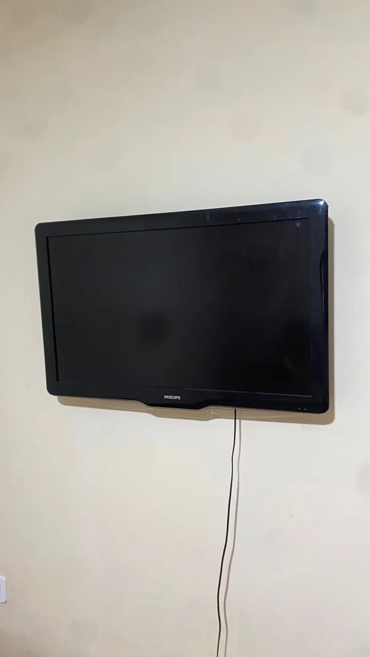 Vende - se TV para consertar ou retirar peças - Foto 4
