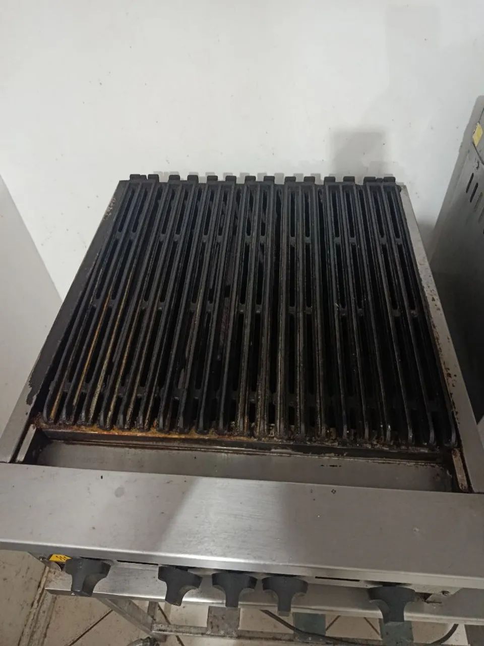 Churrasqueira char broiler Venâncio 60cm - Foto 3