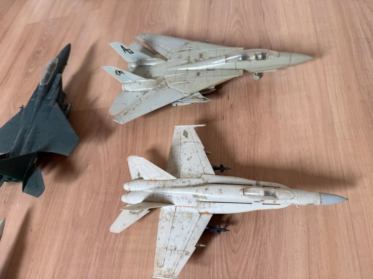 Sucata de vários aviões escala 1/72  - Foto 4
