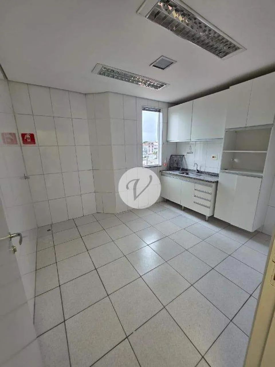Sobreloja Comercial para Alugar em Santo André (Jd. do Estádio)  230 m² - Foto 4