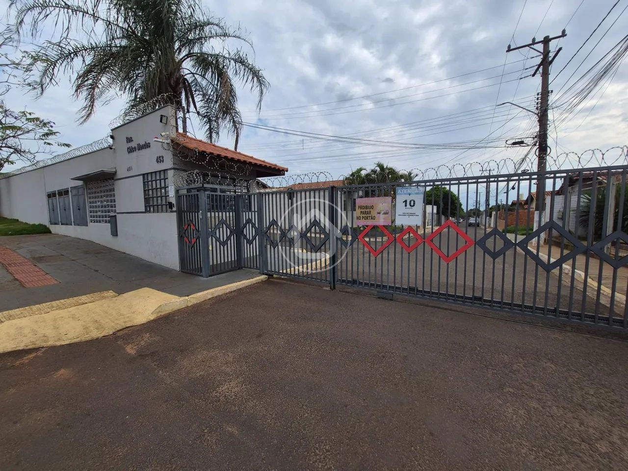 CASA 3 QUARTOS - CHICO MENDES