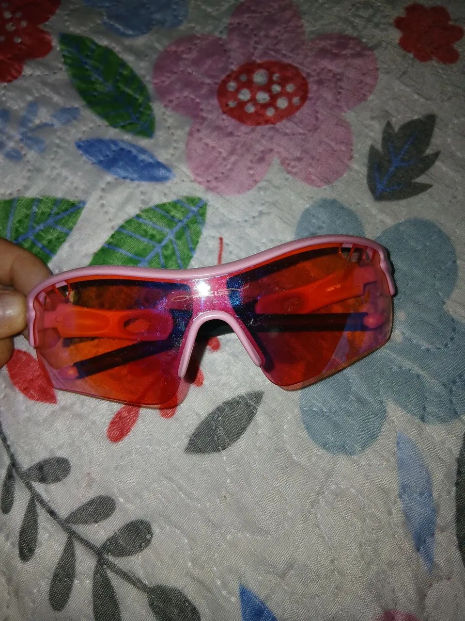 Oculos oakley nao é original mais novo e lindo