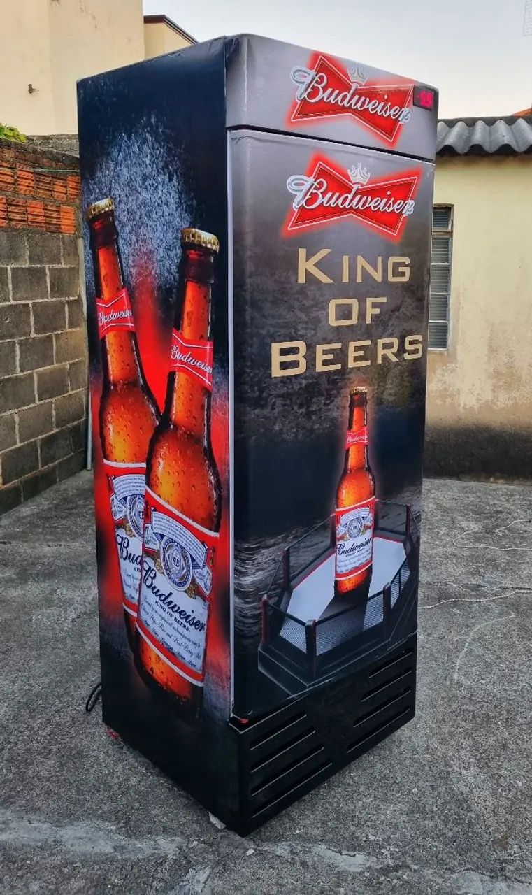 Cervejeira Budweiser grande  - Foto 4