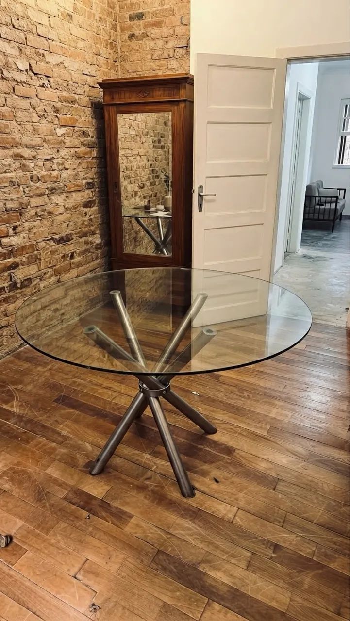 Mesa modelo Standard com base em metal e tampo em vidro - Foto 5